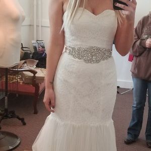 David’s Bridal Wedding Dress - NWT